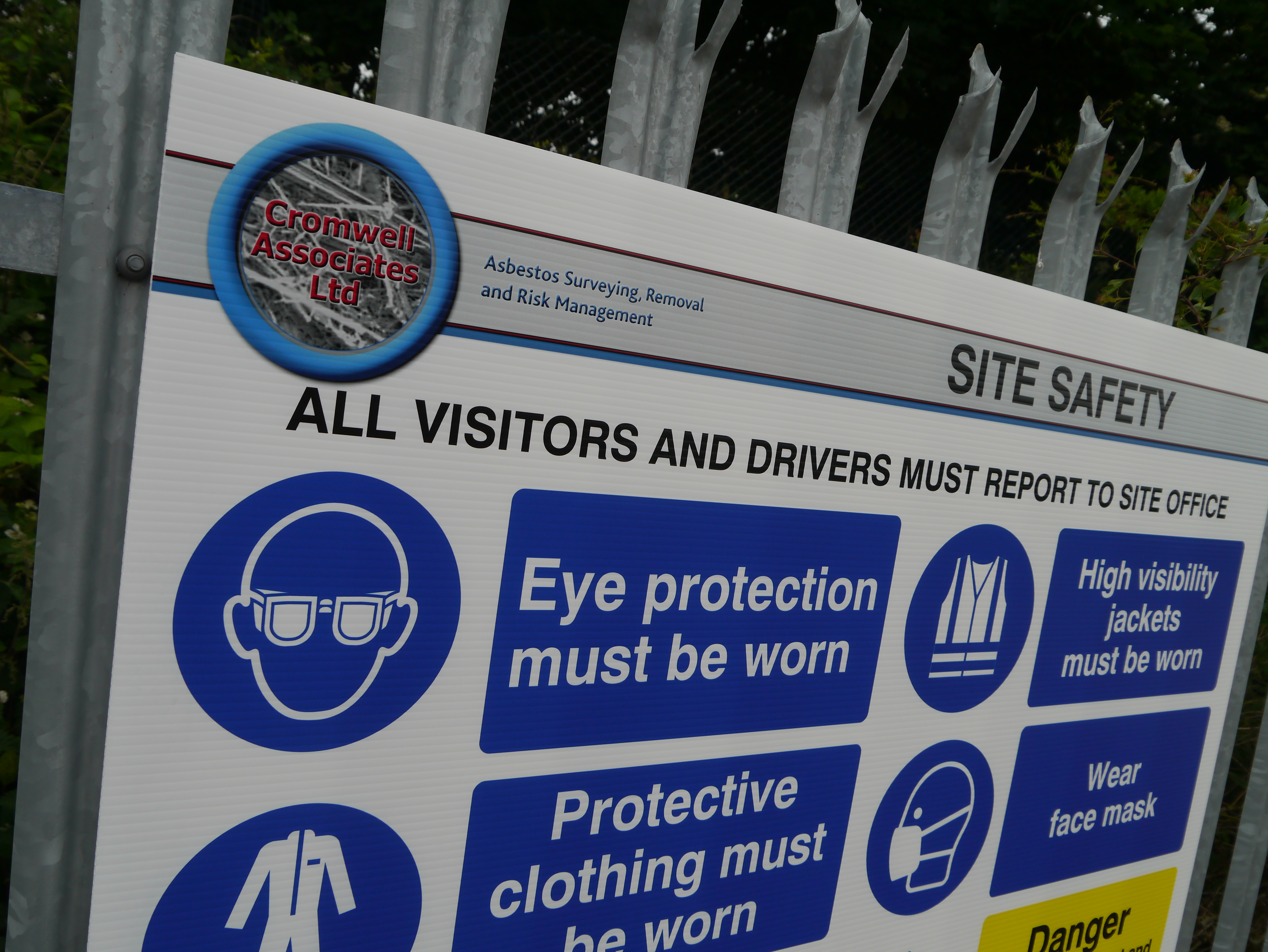 custom site safety board viking signs grantham safety signs custom site
